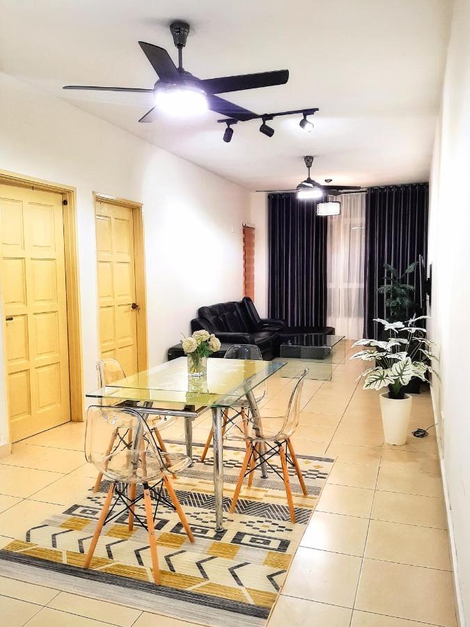 N'Dnie Homestay Pelangi Mall Condominium Kota Bharu Dış mekan fotoğraf